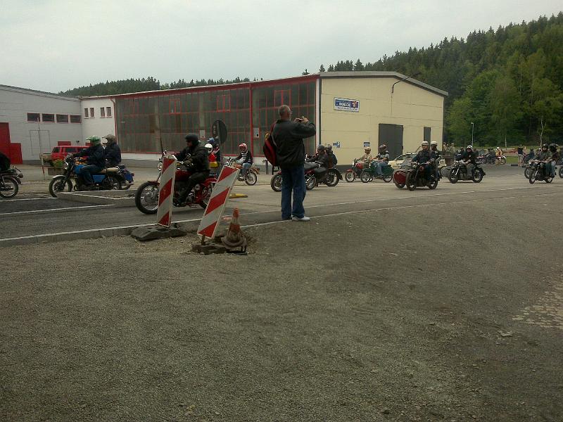 2010052911420.jpg