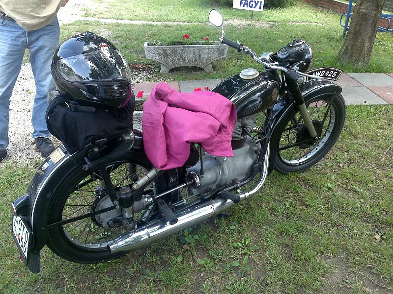200906273232.jpg