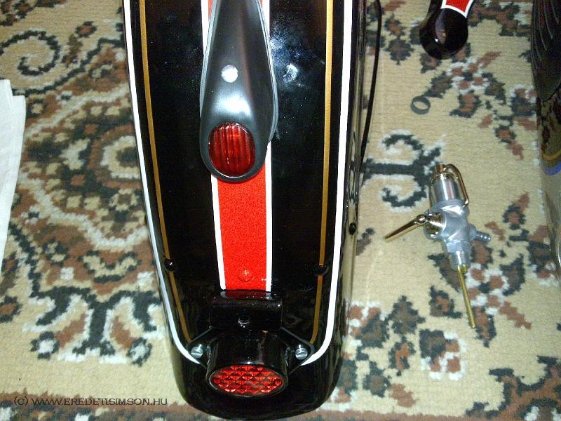 200903081579.jpg