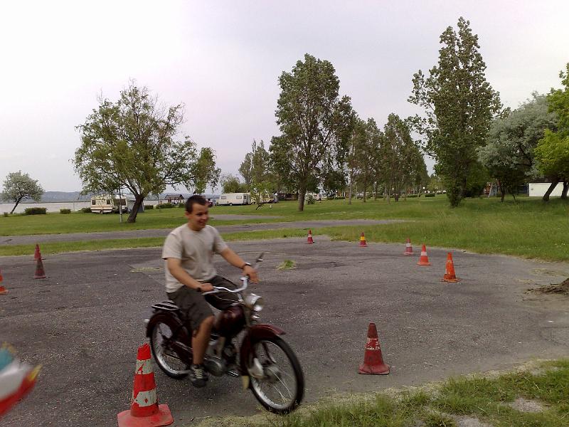 200805171271.jpg