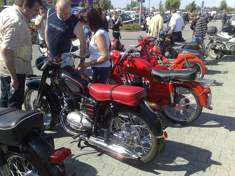 200805111176.jpg