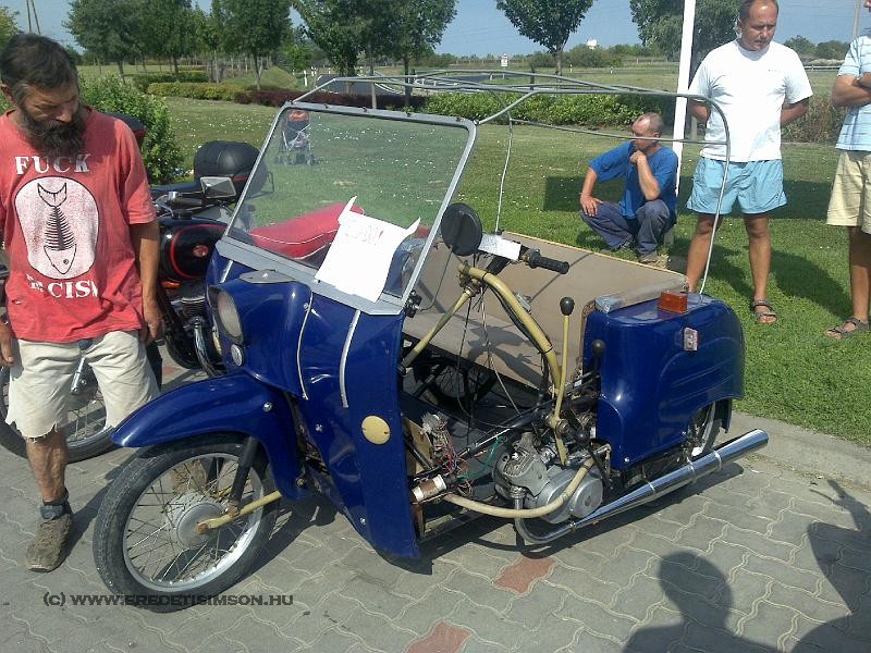200908204059.jpg