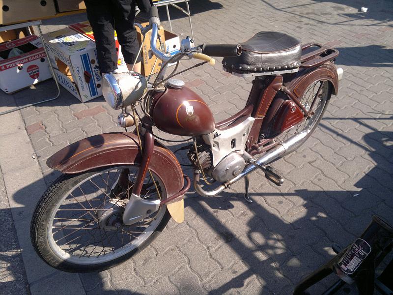 201106121367.jpg