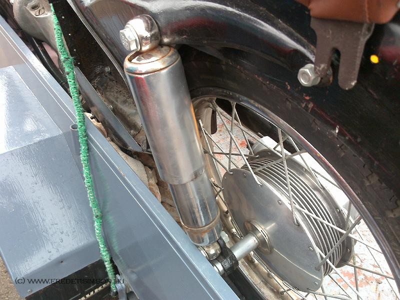 200902011299.jpg