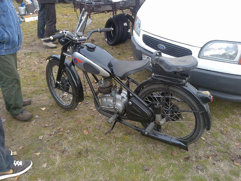 20081108603.jpg