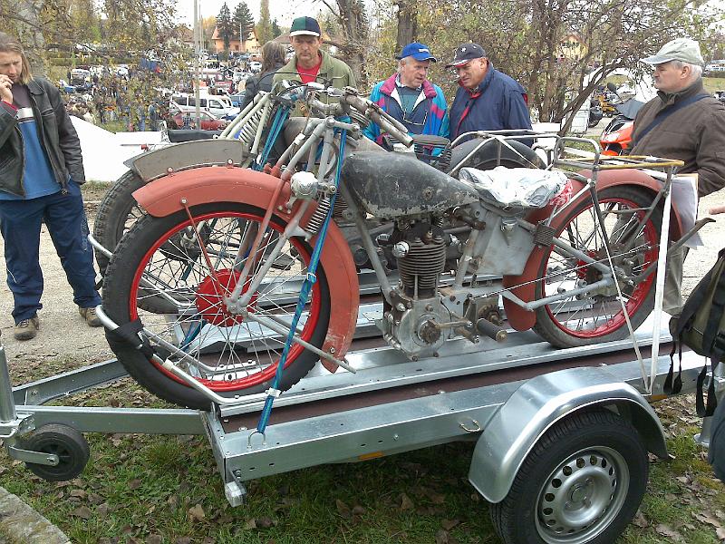 20081108640.jpg